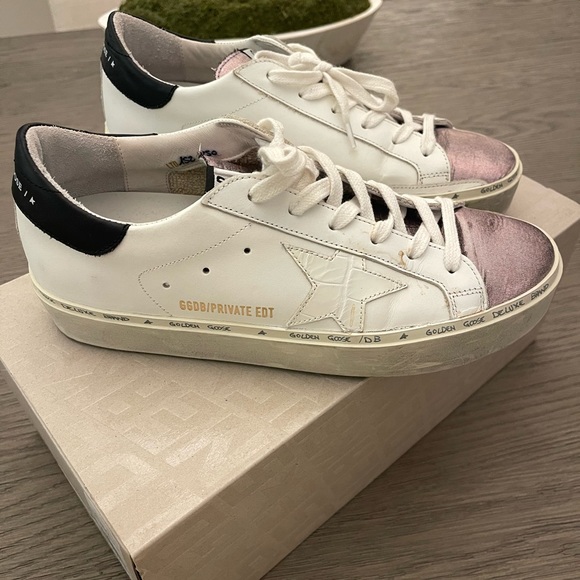 Golden Goose Women's White and Purple High Star Sneakers - Picture 2 of 4